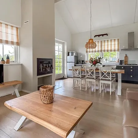 Ferienhaus 3 Bedroom Stunning In *