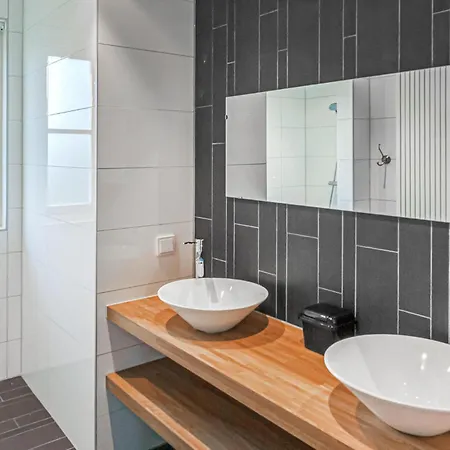 Ferienhaus 3 Bedroom Stunning In Noordwijk