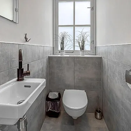 3 Bedroom Stunning In Ferienhaus Noordwijk
